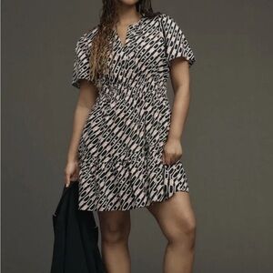 Anthropologie Somerset Black and Cream Mini Dress